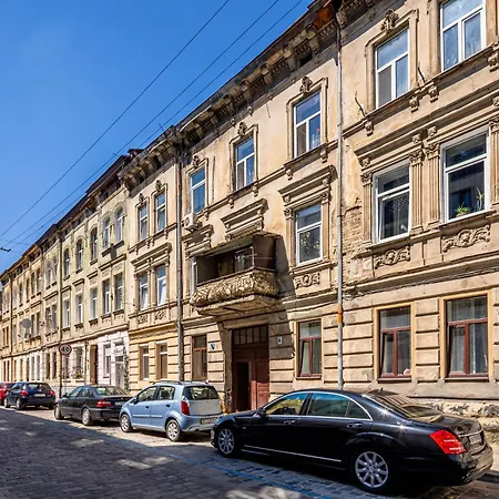 Apartament Avangard Hazova Ii