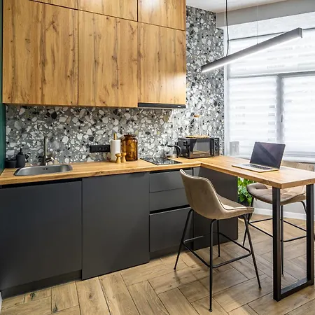 Апартаменты Avangard Hazova Ii *