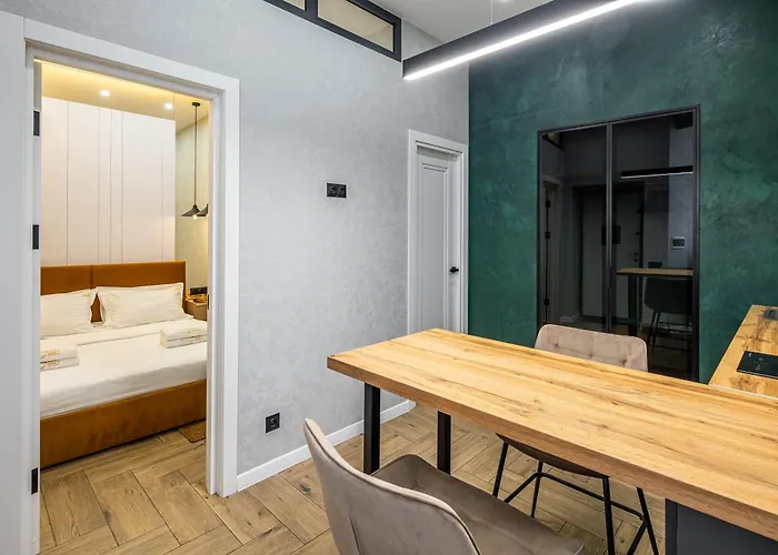 Avangard Hazova Ii * Lviv